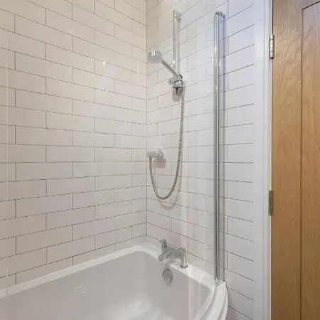 Holiday home Trinity Cottage,